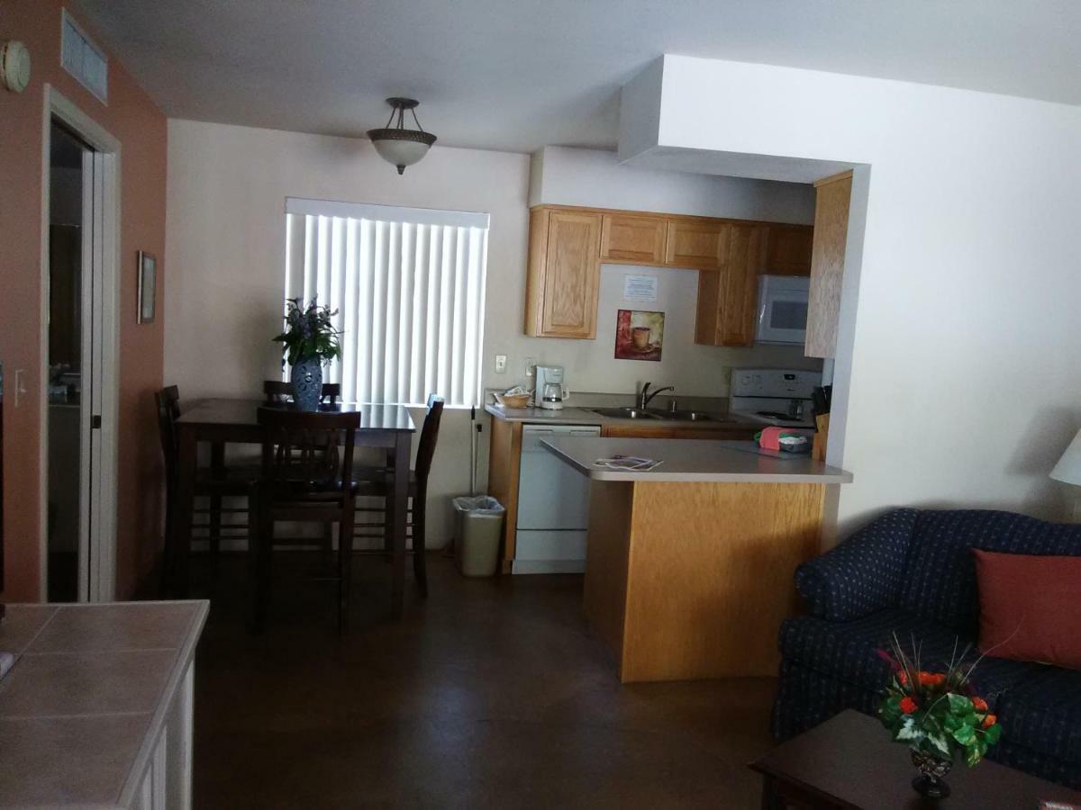 Hidden Palms Resort & Condominiums Lake Havasu City Dış mekan fotoğraf